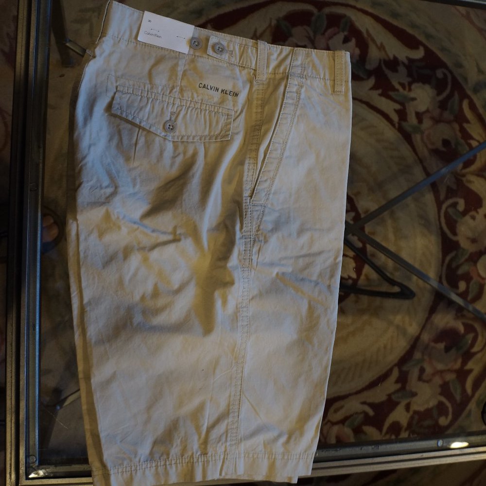 Brand new Calvin Klein Tan  Shorts men's 30